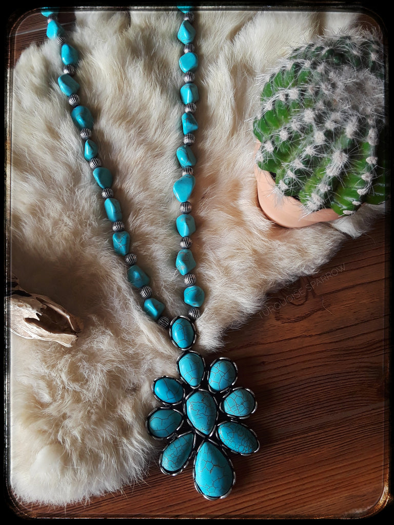 Catalina Turquoise Floral Squash Necklace